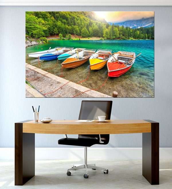 תמונת קנבס - סירות צבעוניים למשרד לעיצוב הבית, לחדרי שינה או למטבח