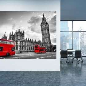תמונת קנבס - לונדון אדום שחור לבן למשרד לעיצוב הבית, לחדרי שינה או למטבח