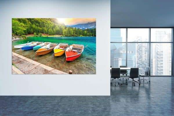 תמונת קנבס - סירות צבעוניים למשרד לעיצוב הבית, לחדרי שינה או למטבח