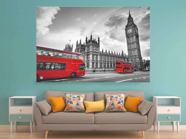 תמונת זכוכית לונדון שחור לבן אדום לעיצוב הבית על קיר בסלון