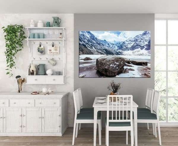 תמונת קנבס - סלעי אגם הקפוא לסלון, לחדר שינה, למטבח ולכל פינה שתבחרו