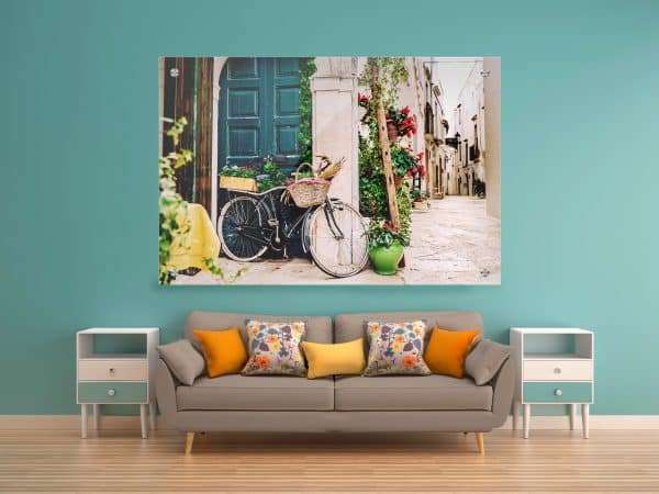 תמונת זכוכית - אופניים איטלקיים לעיצוב הבית על קיר בסלון