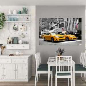 תמונת קנבס מוניות ניו יורקיות לסלון לעיצוב הבית