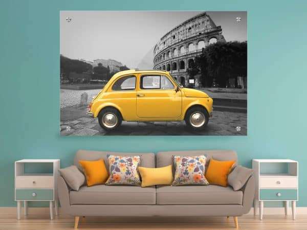 תמונת זכוכית - הקלסיקה הצהובה ברומא לעיצוב הבית על קיר בסלון