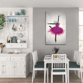 תמונת קנבס רקדנית הפרח הלבן 2 לסלון לעיצוב הבית