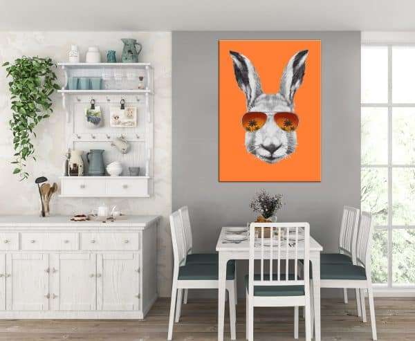 תמונת קנבס ארנב בחופשה לסלון לעיצוב הבית