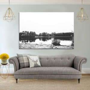 תמונת קנבס סירה שחור לבן לסלון לעיצוב הבית