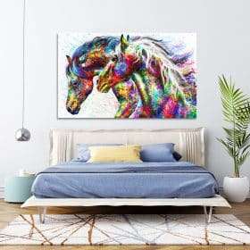 תמונת קנבס סוסים צבעוניים לסלון לעיצוב הבית