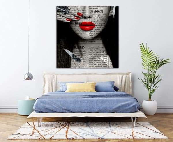 תמונת קנבס עיתון לאישה אדום לסלון לעיצוב הבית