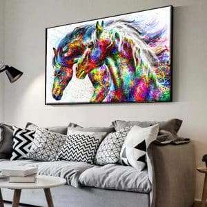 תמונת קנבס עם מסגרת צפה מאלומיניום פרימיום סוסים צבעונים תמונה לבית תמונה לסלון לחדר שינה שחור